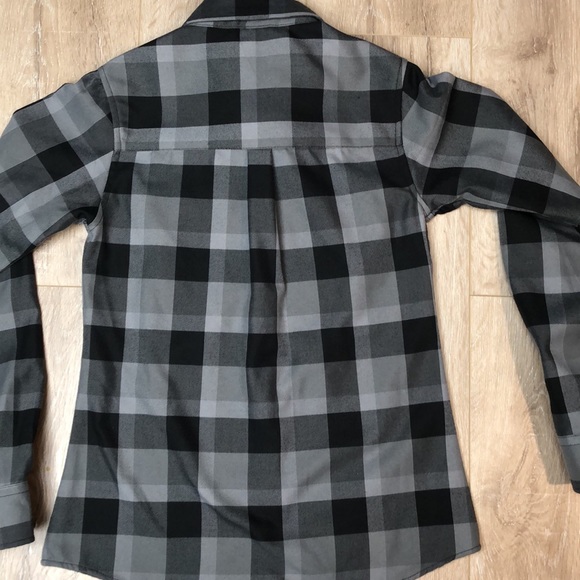 1911 Dixxon Women’s Flannel size small - Picture 4 of 4